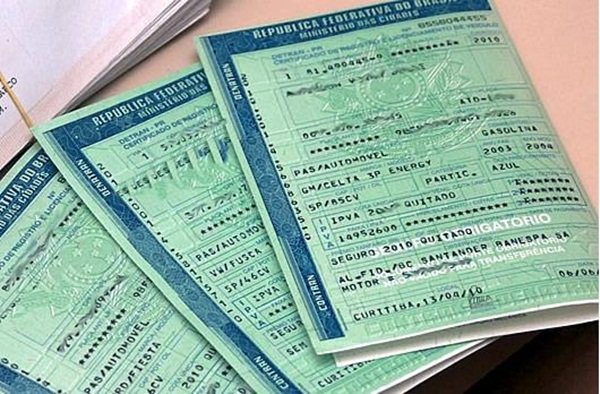 Desconto de 5% no IPVA de carros com placa final 6 vale até esta quarta