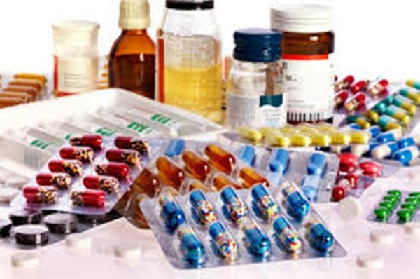 Baixos preços fazem empresas tirarem do mercado medicamentos essenciais