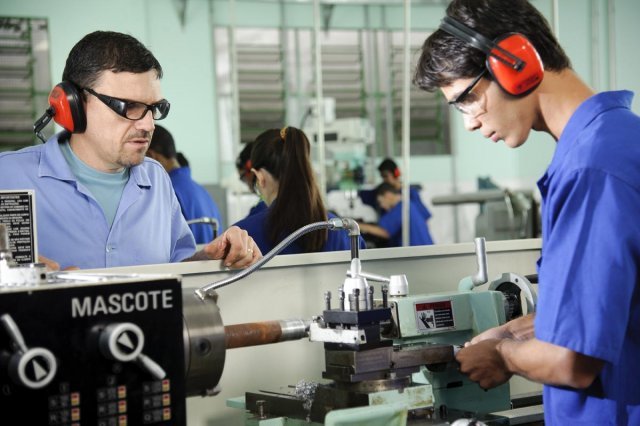 MEC prorroga prazo de inscrições para cursos técnicos do Pronatec