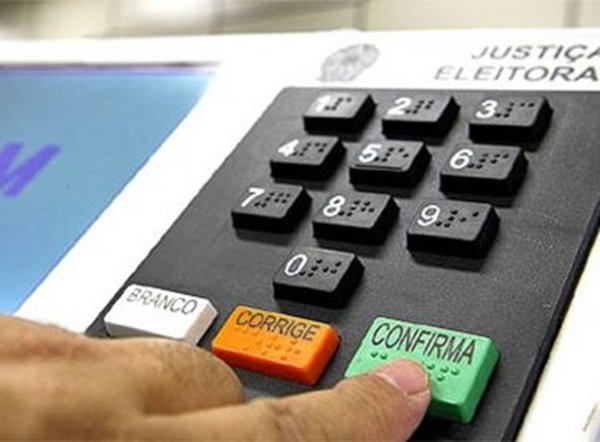 Pesquisa aponta que 94% dos eleitores não se sentem representados
