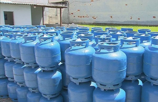 Preço do botijão de gás terá reajuste de 6,9% a partir desta terça-feira (26)