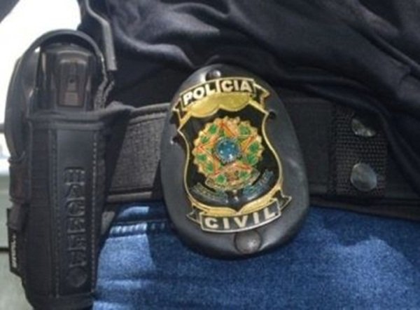 Delegado investigado por esquema de corrupção é exonerado