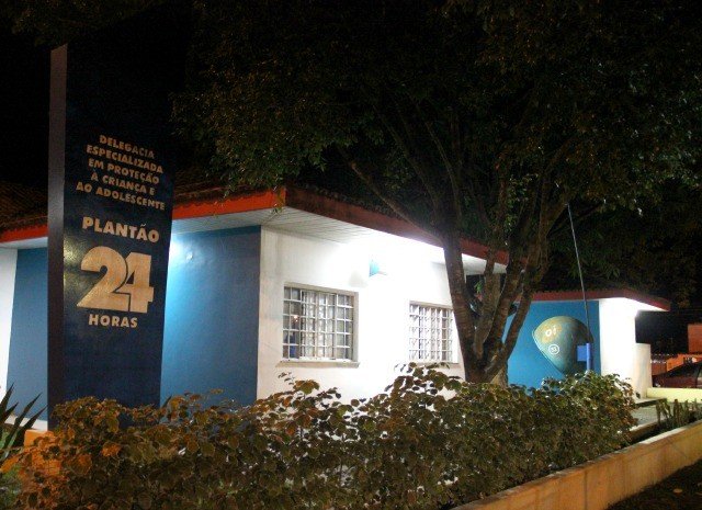 Casal é preso por estuprar bebê de 7 meses em motel