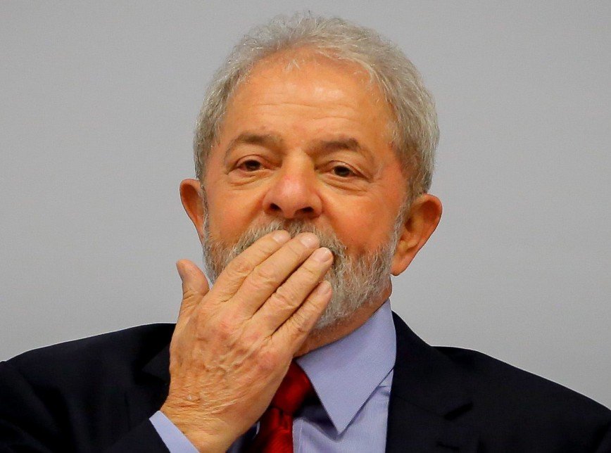 Defesa de Lula entrega à Justiça recibos de aluguel com datas inexistentes