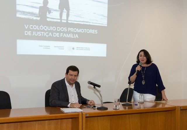 Ministério Público debate competência para ações decorrentes de mudança de sexo