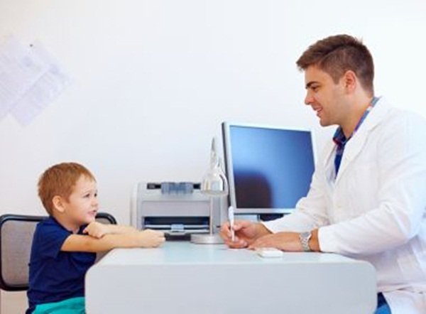 Pesquisa mostra que 2 em cada 10 pediatras sofrem atos de violência no trabalho