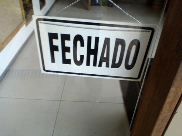 Bancos fecham no feriado de 12 de outubro