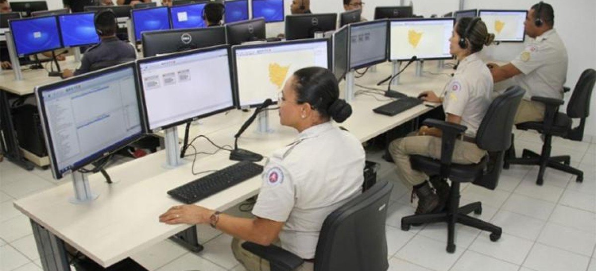 Centro Integrado de Comunicações da SSP recebeu 65.477 trotes em 2017