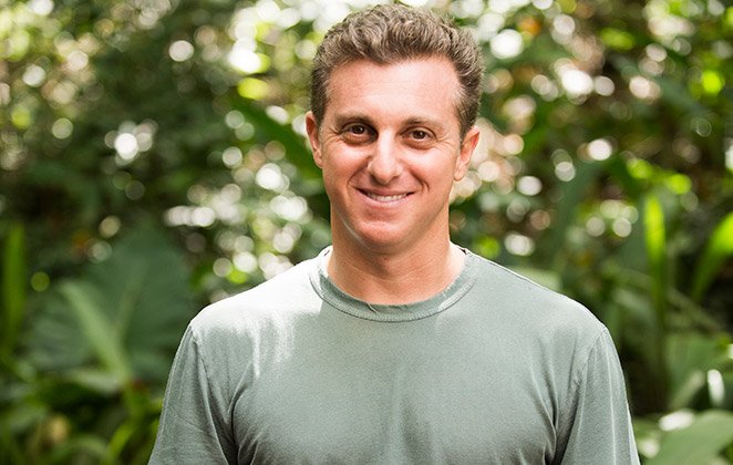 Ministério Público Federal pede execução de sentença contra Luciano Huck