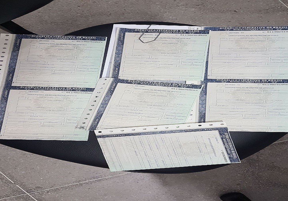 Alcobaça: Dois funcionários do Detran são afastados por suspeita de facilitar emissão de CNHs