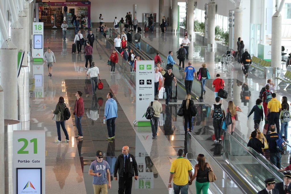 Brasil terá 14 mil voos extras no verão, alta de 47% em relação a 2016