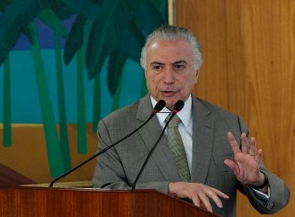 Temer não descarta ser candidato a presidente em 2018: ‘O futuro vai determinar’