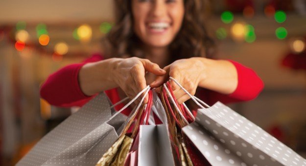 41% dos consumidores vão fazer ‘bico’ para realizar compras de Natal