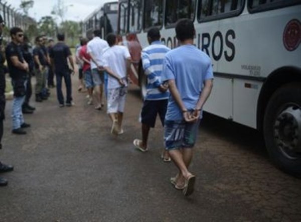 Apoio a redução da maioridade em casos graves aumenta de 26% para 36%