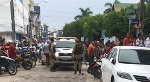 Teixeira de Freitas: Mãe de Bombeiro Militar é baleada em ação criminosa que matou comerciante no centro