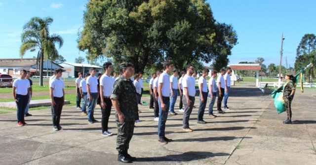 Cerca de 900 mil jovens já realizaram o alistamento militar