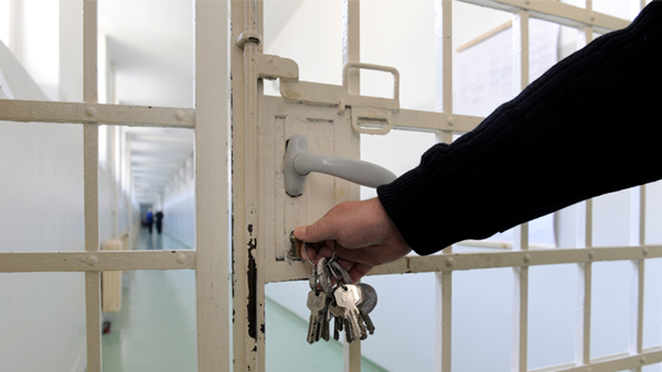 Ministro restabelece indulto natalino, mas sem perdão para condenados por corrupção