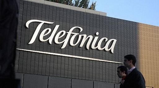 Anatel multa Telefônica em R$ 370 milhões por quebra de regras na telefonia fixa
