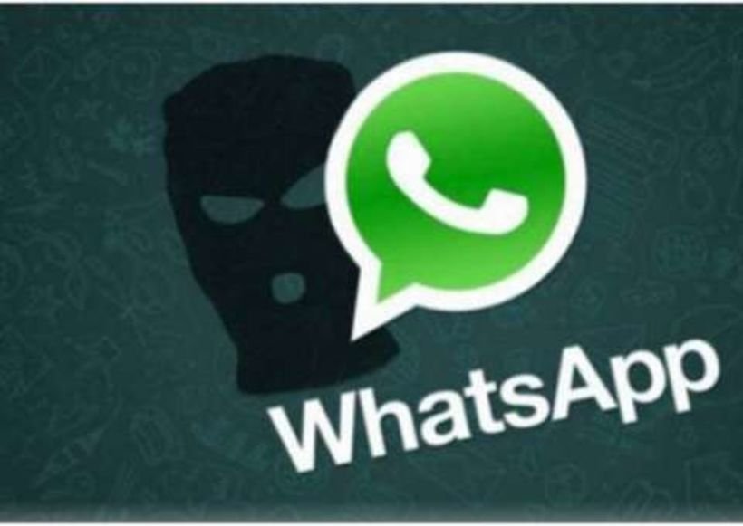 WhatsApp: Novo golpe promete álbum e cem figurinhas da Copa do Mundo de graça