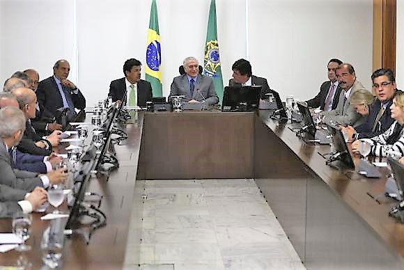 MEC suspende criação de cursos de medicina por 5 anos