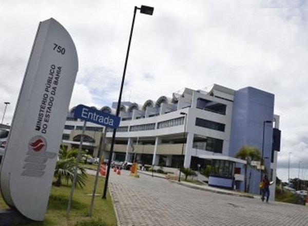 MP-BA suspende expediente de segunda por conta de greve dos caminhoneiros