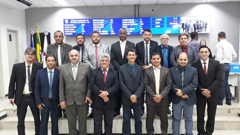 Teixeira: Vereadores recorrem à Justiça contra EMBASA e Estado por desobediência à Lei que reduz taxa de Esgoto