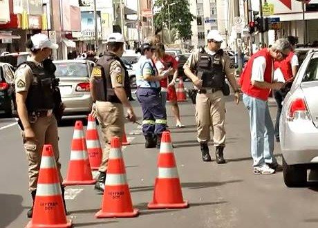 Detran recorre, mas Justiça mantém suspensão das apreensões de veículos com IPVA vencido