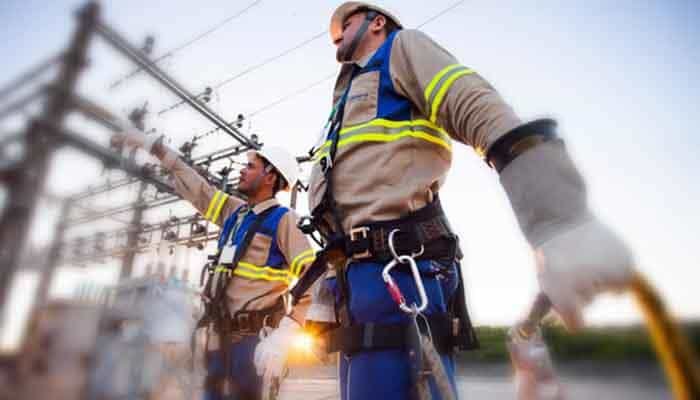 Coelba abre vagas de estágio em Teixeira de Freitas e capital