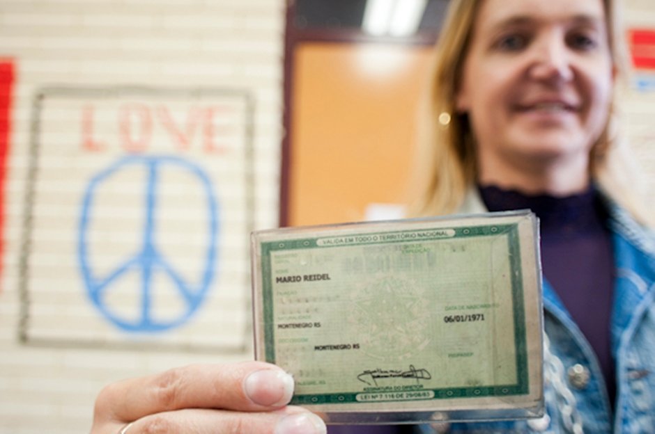 Bahia: 318 travestis e transexuais vão votar usando nomes sociais