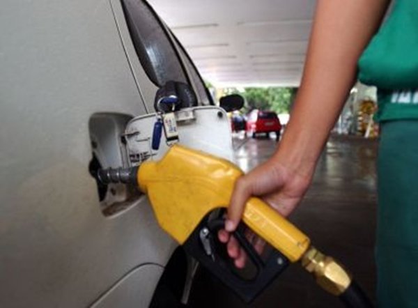 Petrobras elevará preço da gasolina nas refinarias em 1,68% nesta quarta (05)