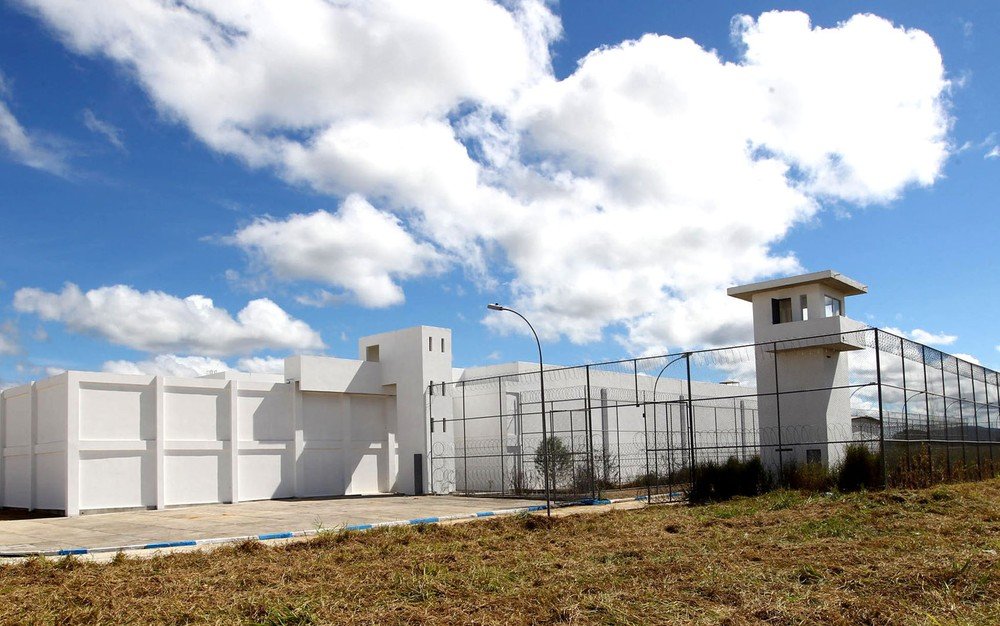 Homem suspeito de espancar e matar enteado de 03 anos é um dos fugitivos do presídio de Eunápolis