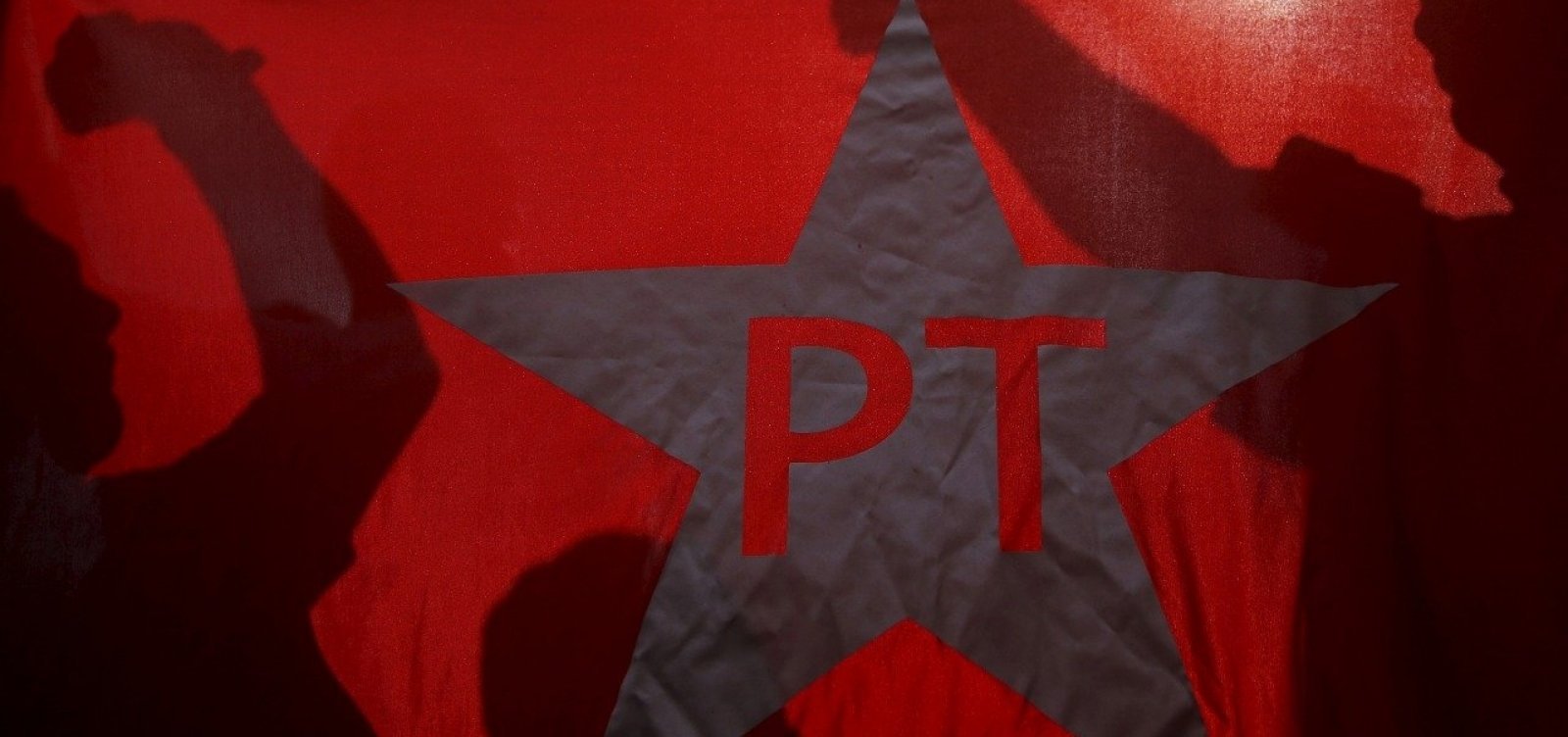 Juíza desaprova contas de 2014 do PT baiano e manda partido devolver mais de R$ 78 mil