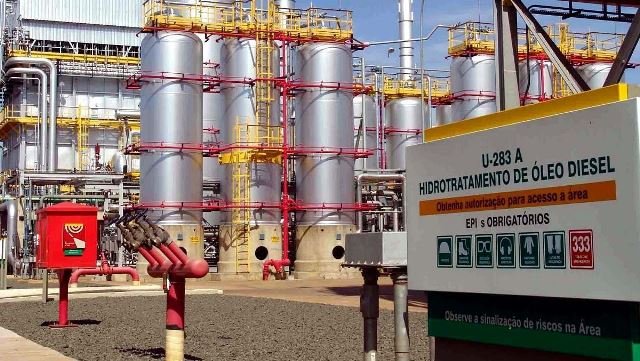 Petrobras reduz preço do diesel nas refinarias em 10%