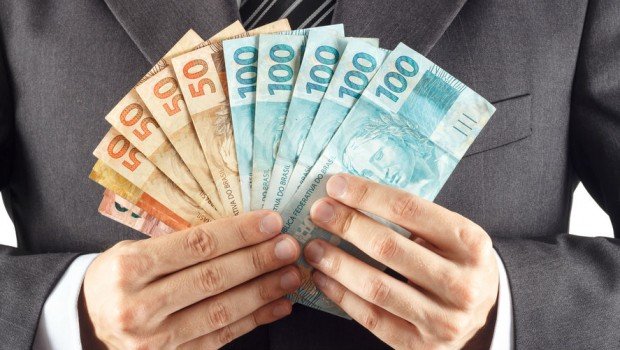 TCU identifica 12.172 movimentações suspeitas usadas nas campanhas