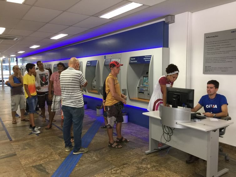 Boletos vencidos a partir de R$ 100 já podem ser pagos em qualquer banco