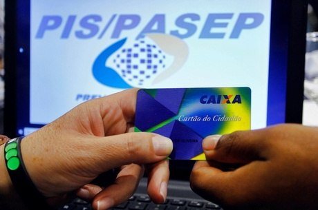 Cerca de 8,8 milhões de cotistas com menos de 60 anos sacaram o PIS