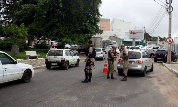 Detran-BA recorre de decisão que proíbe apreender veículo com IPVA atrasado