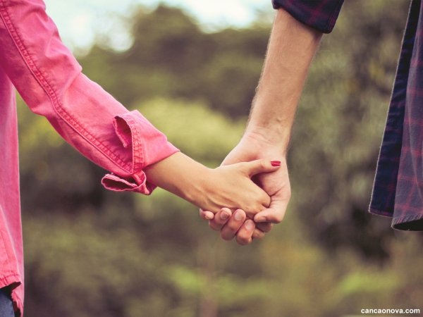 Estou morando com minha namorada(o), corro risco de se tornar uma união estável?