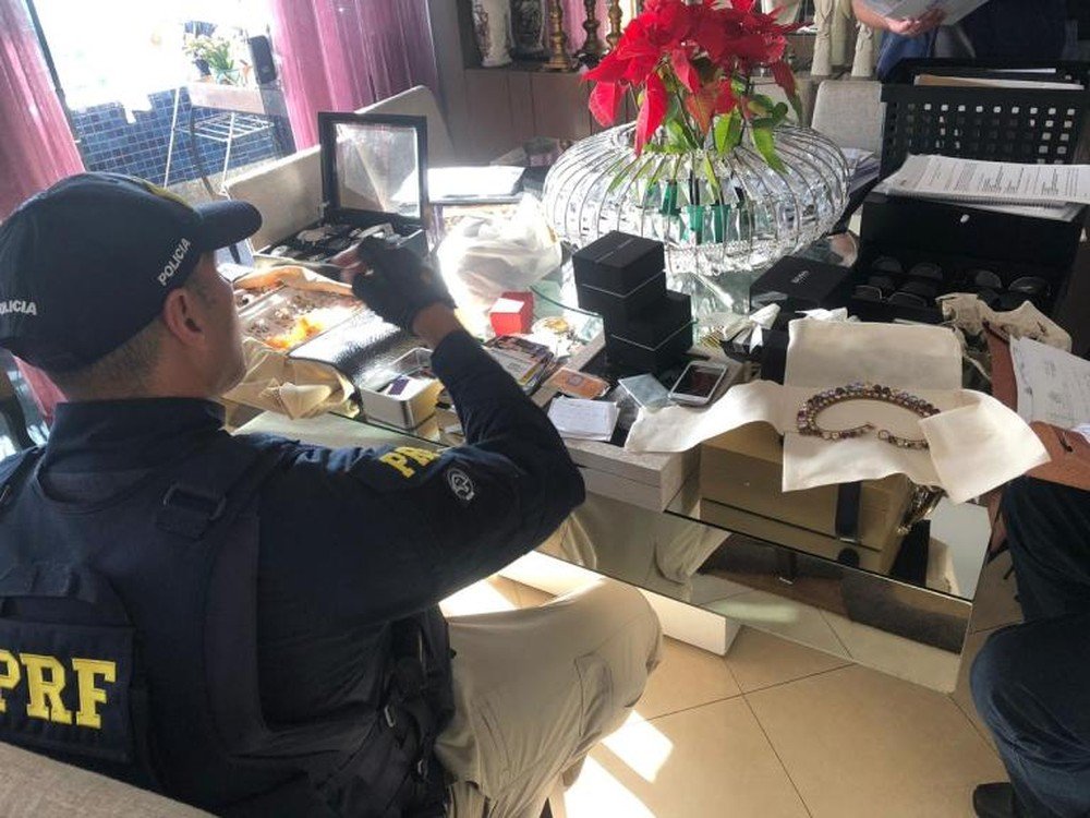Deflagrada operação contra esquema de desvio de mais de R$ 100 milhões da saúde