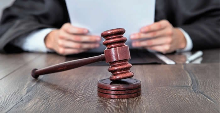 Irregularidade: Justiça atende pedido de empresa e suspende licitação do lixo hospitalar em Itamaraju