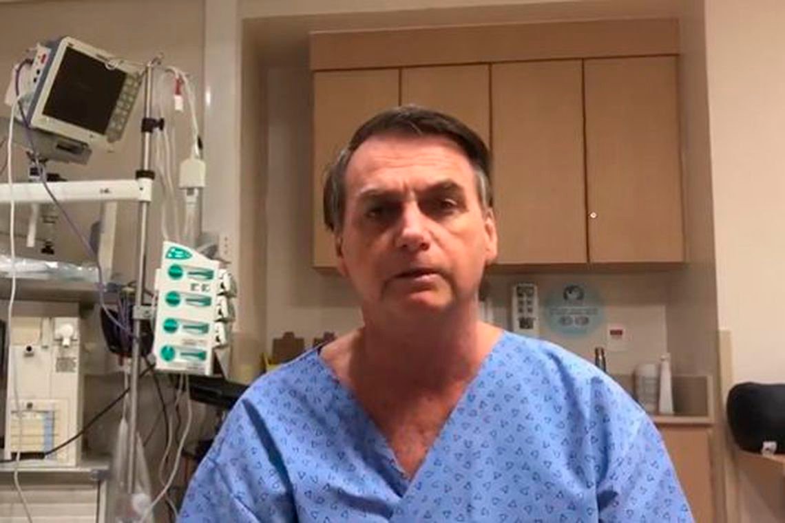 Bolsonaro passa por cirurgia em SP para retirar bolsa de colostomia e religar intestino