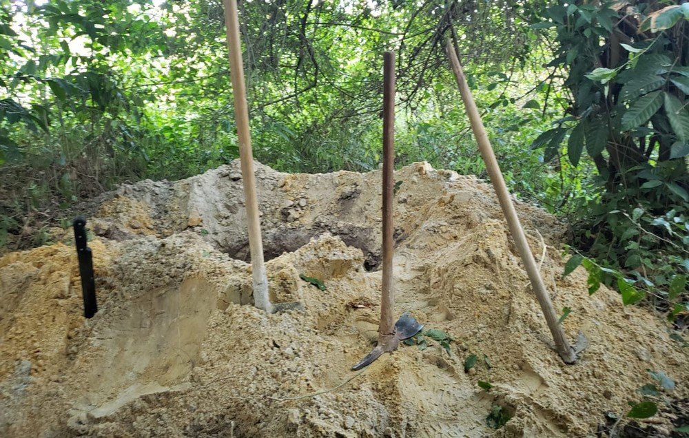 Garoto é resgatado por PMs pouco antes de ser morto por suspeitos de tráfico