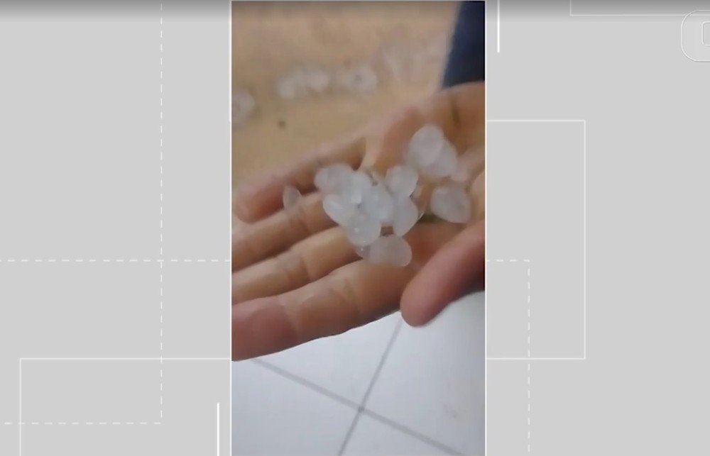 Chuva de granizo atinge distrito de Porto Seguro