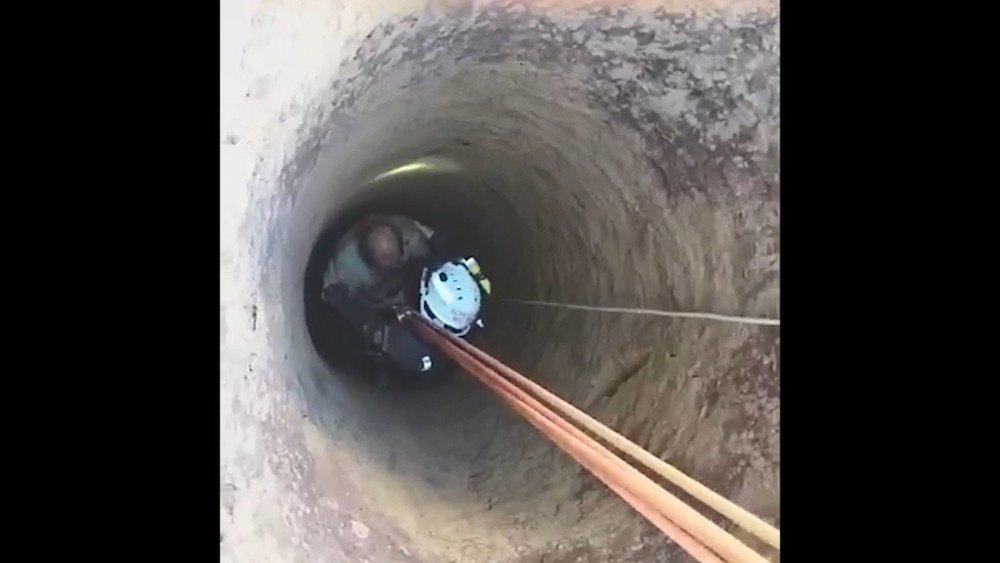 Teixeira de Freitas: Idoso sobrevive a queda de 13 metros em poço