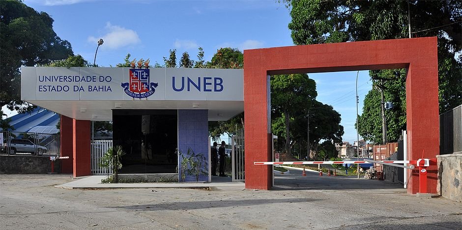 Uneb abre processo seletivo com 36 vagas para nutricionista e professor de educação física