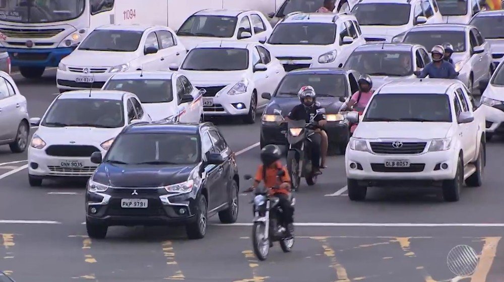 IPVA: Donos de veículos com placas de finais 7 e 8 têm 5% de desconto