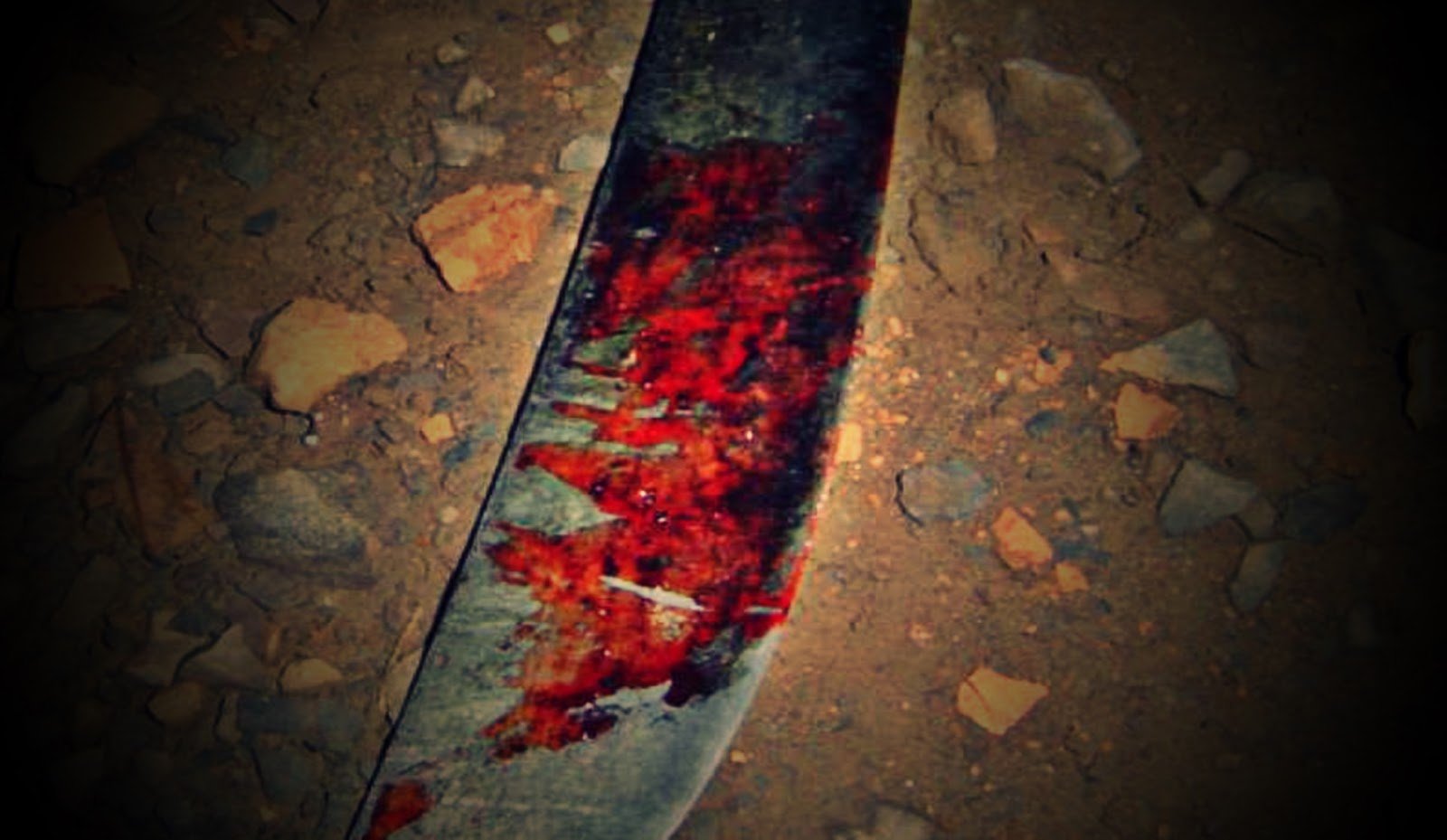 Jovem é golpeado com facão em briga de bar em Teixeira de Freitas