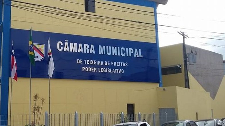 Teixeira: Câmara gastou com salários mais de meio milhão em junho. Novo aumento foi aprovado há dois dias