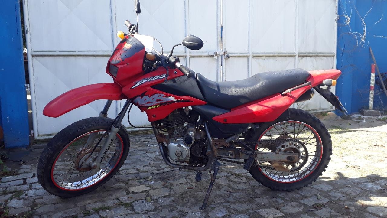 Três homens são presos em Teixeira com moto furtada em Itamaraju