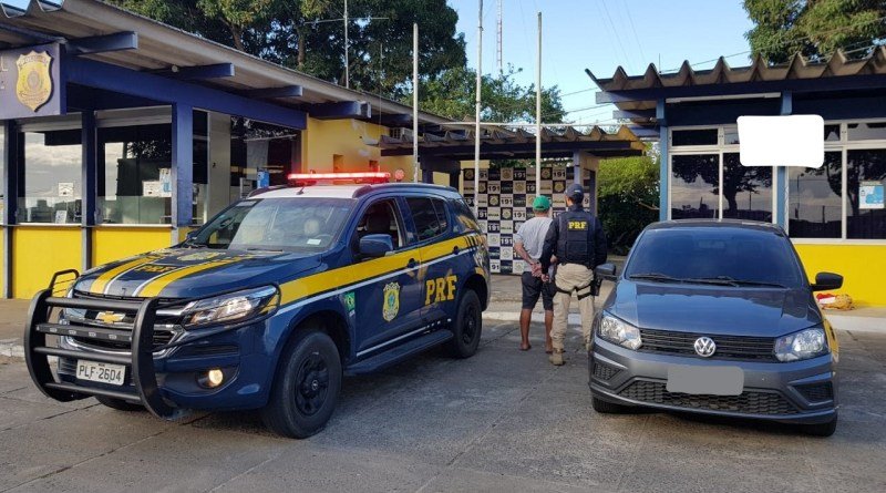 PRF recupera em Eunápolis veículo furtado de locadora
